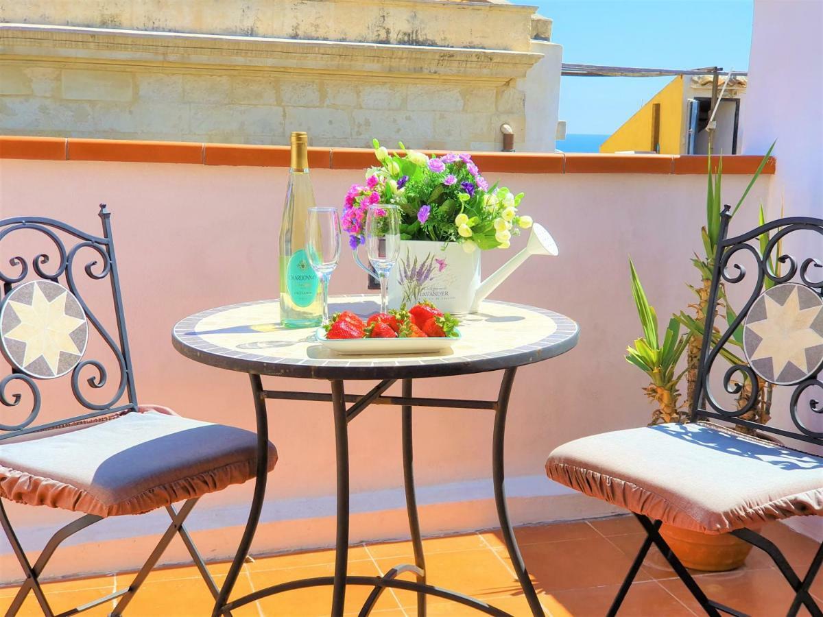 Una Terrazza Per Due シラクーサ エクステリア 写真